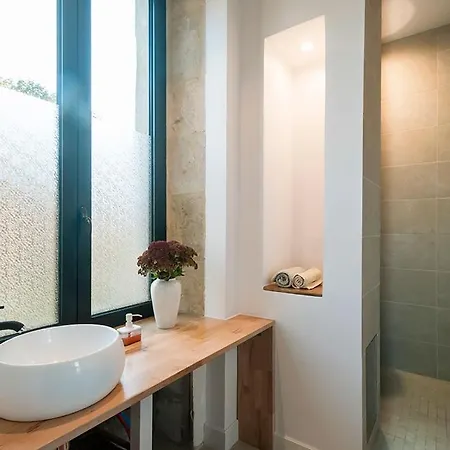 Courreau - Maison De Maitre 旺代蒙塔利韦